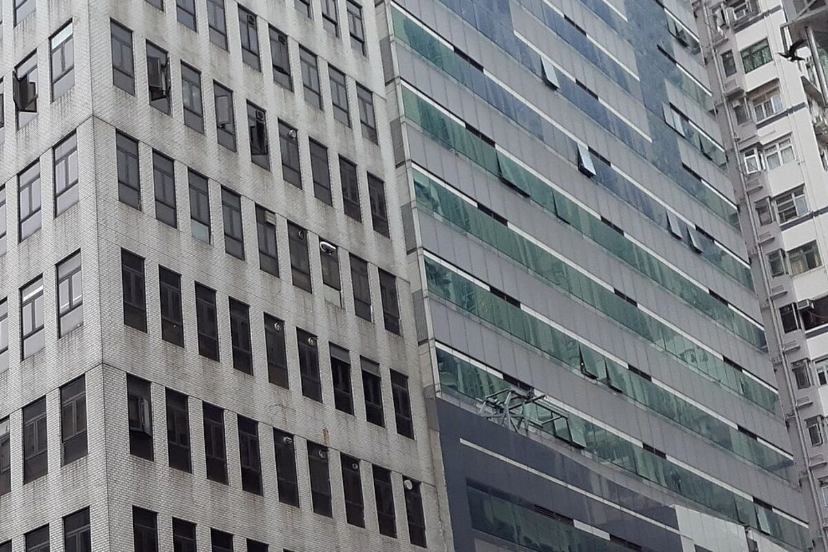 香港信箱尖沙咀分店—尖沙咀上海街28號恆邦商業中心外觀
